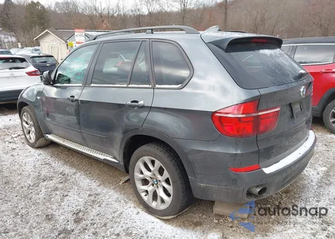 2011 BMW X5 xDrive35I/xDrive35I Premium/xDrive35I Sport Activity from USA, damaged, VIN 5UXZV4C50BL401720
